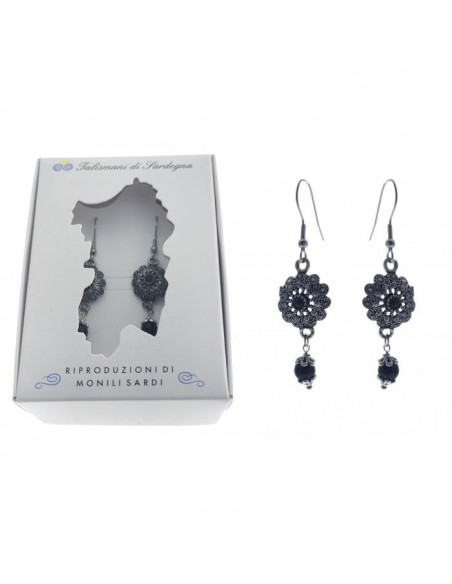 Orecchino pendente con fiore metallo anticato